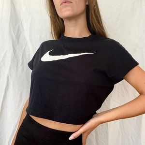 Nike Crop Tee